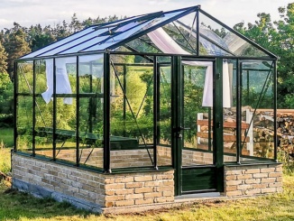 Hliníková konstrukce – Euro-Serre Maxi On-wall 2,4 m x 2,4 m