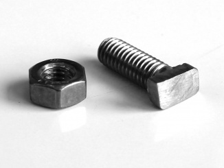 Konstrukční prvky – Euro-Serre Hammer Head Bolt