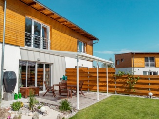 Pergoly – Gutta Terrassendach Original