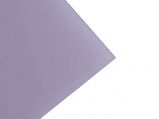 Plastové a kompozitní materiály Exolon – Makrolon mono 2UV Makrolon mono 2UV - plný polykarbonát s oboustranným UV filtrem Tloušťka: 5, Barva: šedá, Kód barvy: grey 2760, Šířka: 2050, Délka: 3050, Hmotnost: 37.5, Propustnost světla : 49%