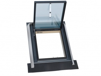 Střešní výlezy – Versa WVM V4 470 x 570 mm