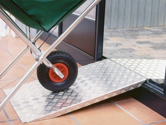 Záhonové chodníky – Euro-Serre Wheelbarrow Ramp